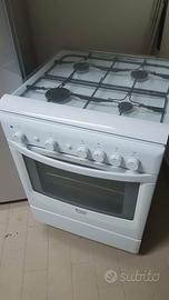 Cucina a gas Hotpoint Ariston