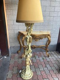 Lampada a piantana