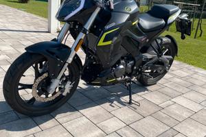 Keeway RKF 125 pochissimi chilometri