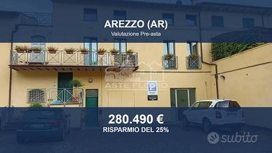 Immobile in asta di 374 m² a Arezzo