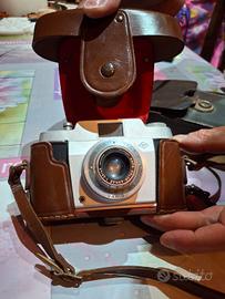 macchina fotografica antica