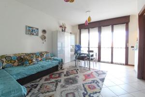 3 LOCALI A REGGIO NELL'EMILIA