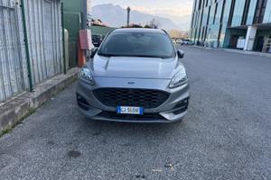 Kuga STLine X 2022