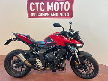 Honda CB 1000 Hornet 2025 soli 8800km Garanzia 3 a
