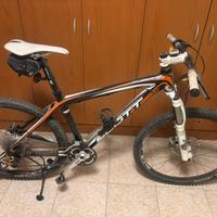 Montan Bike carbonio Scott