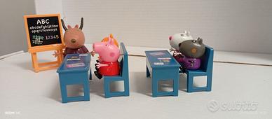 Peppa pig tra i banchi di scuola. Set completo