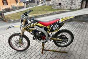 HM 50 (80)