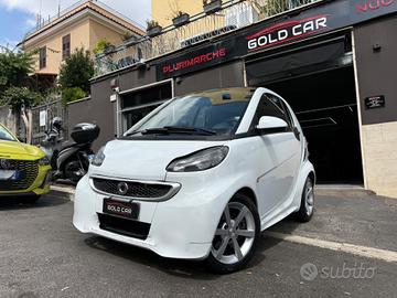 Smart ForTwo 1000 52 kW MHD coupé passion