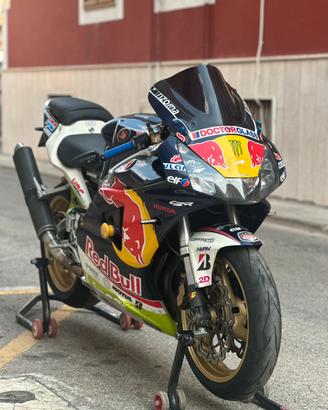 2002 honda cbr 954rr