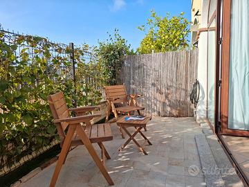 Villasimius 3PLetto, parcheggio e cortile privato