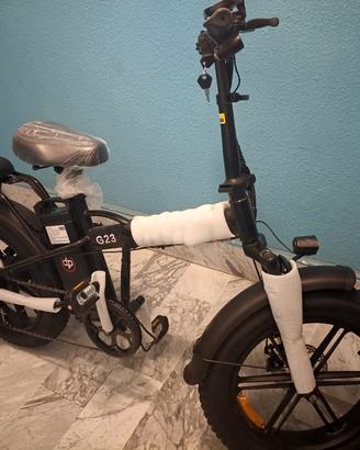 Bici elettrica pedalata assistita nuova 