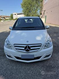 Mercedes Classe B180 Blue Effeciency