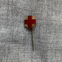 Croce rossa italiana spilla