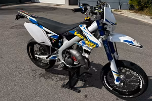 Valenti SM 50 2021 - 80cc