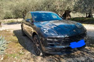porsche macan 2.0