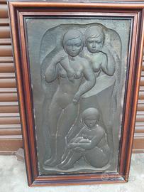 "scultura" di:  Gassó Carbonell - Tres hermanas