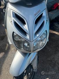 Aprilia sportcity 300 cube ricambi