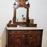 Comò piemontese fine 800 con specchio