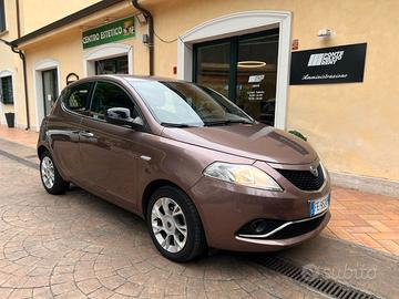 Lancia Ypsilon 1.2 Gold 69cv