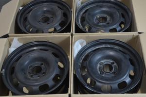 4 Cerchi da 16' in Ferro - Jeep Mopar - Avenger - 