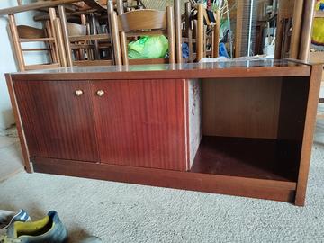 credenza vintage