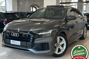 AUDI Q8 50 TDI MHEV QUATTRO TIPTRONIC *TETTO*MATRI