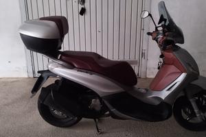 Piaggio Beverly 350 sp