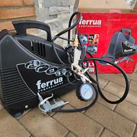 Compressore elettrico compatto. 