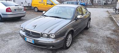 Jaguar X-type 2.2 executive