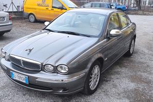 Jaguar X-type 2.2 executive