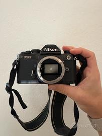 Nikon FM2 + obiettivo Nikon AF NIKKOR 50mm f/1.8