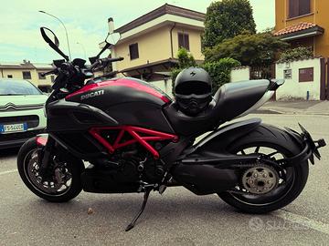 Ducati diavel carbon 2014
