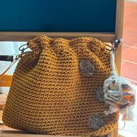 Borsa artigianale a spalla color senape