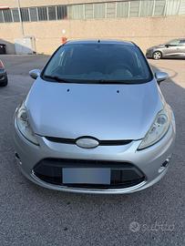 FORD FIESTA GPL 
