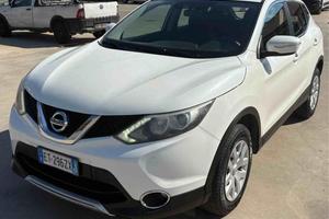 NISSAN Qashqai 1.5 dCi Visia