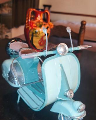 Modellino Vespa Vintage  Metallo Anni 50