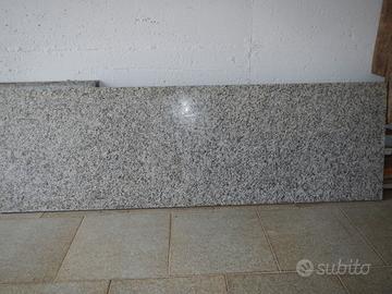 Lastre di marmo granito