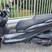 piaggio mp3 530 hpe 2022