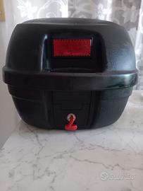 Baule Givi Vintage Nero per Scooter e Moto