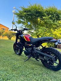 Royal Enfield Guerrilla 450