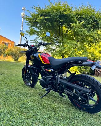 Royal Enfield Guerrilla 450