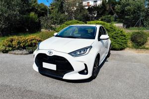 TOYOTA Yaris 4ª serie Yaris 1.0 5 porte Trend