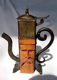 Scultura teiera da collezione in legno e metallo 