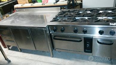 Cucina a gas + mobile armadiato inox