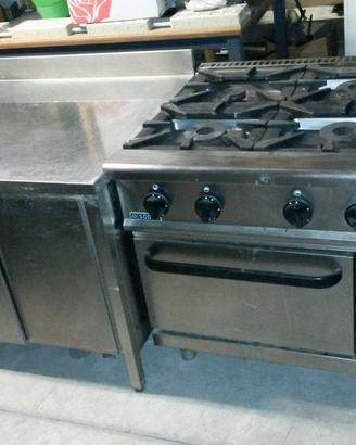 Cucina a gas + mobile armadiato inox