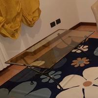 Tavolino e/o tappeto