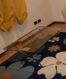 Tavolino e/o tappeto