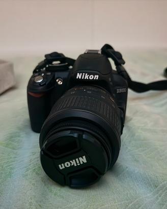 macchina fotografica  Nikon D3100