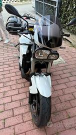 BMW f800r