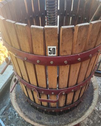 Torchio per vendemmia